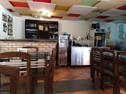 Restaurante Y Reposteria El Portal De La Capilla - a 27-91 Carrera 28 #27-1, Santa Rosa de Osos, Antioquia, Colombia