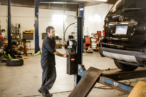 Auto Repair Shop «Swanson Automotive», reviews and photos, 434 Short Beach Rd, East Haven, CT 06512, USA