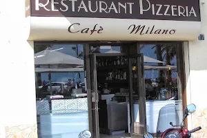 Café Milano: pizzería restaurant image
