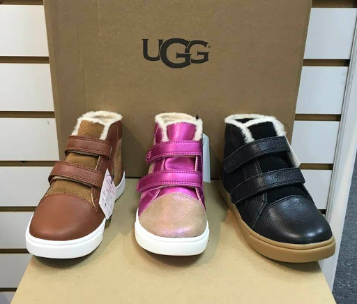 Shoe Store «Ped-Agree Kids Shoes», reviews and photos, 637 Wyckoff Ave, Wyckoff, NJ 07481, USA