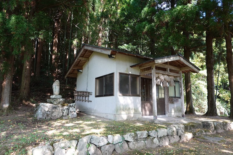 建御名方神社