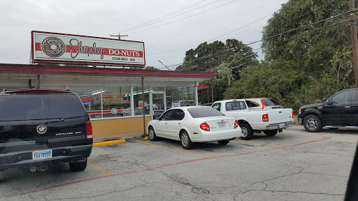 Donut Shop «Shipley Do-Nuts», reviews and photos, 2524 W Park Row Dr, Pantego, TX 76013, USA