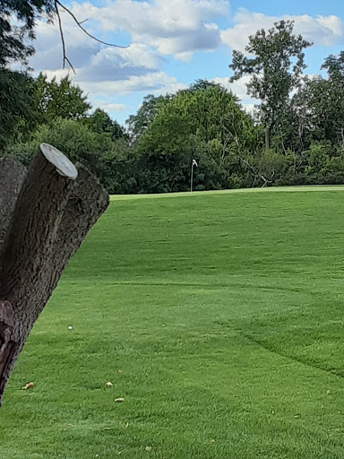 Golf Club «Marquette Park Golf Course», reviews and photos, 6700 S Kedzie Ave, Chicago, IL 60629, USA