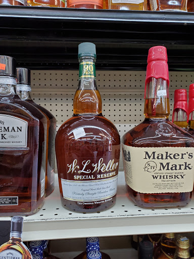 Liquor Store «Rex Liquor Stores», reviews and photos, 1305 Wayside Dr, Houston, TX 77011, USA