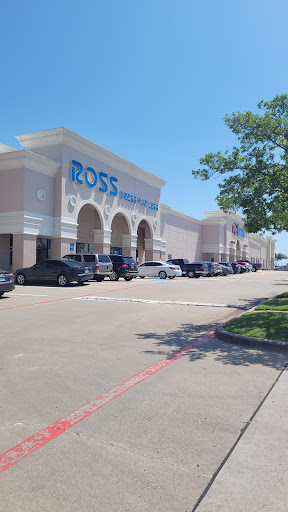 Clothing Store «K&G Fashion Superstore», reviews and photos, 3300 N Central Expy, Plano, TX 75074, USA