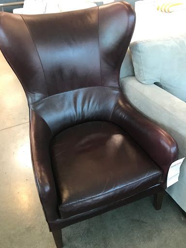 Furniture Store «Crate and Barrel Furniture Clearance Center», reviews and photos, 1705 N Chrisman Rd, Tracy, CA 95304, USA