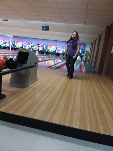 Bowling Alley «Parkside Lanes», reviews and photos, 815 S Co Rd 200 W, Greensburg, IN 47240, USA