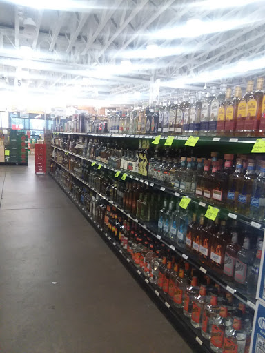 Liquor Store «Chambers Wine and Liquor», reviews and photos, 15260 E Iliff Ave, Aurora, CO 80014, USA