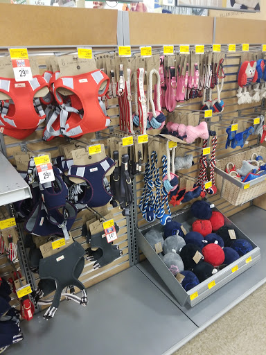Pet Supply Store «PetSmart», reviews and photos, 2500 Posner Blvd, Davenport, FL 33837, USA
