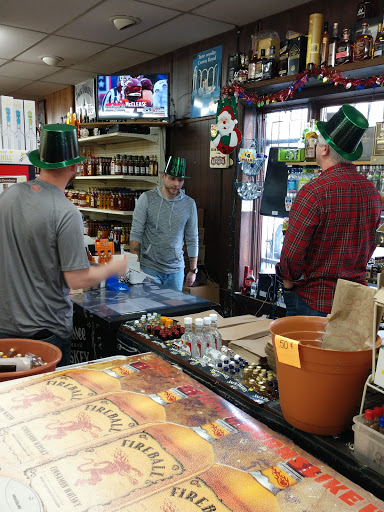 Liquor Store «West Kingsport Package Store», reviews and photos, 2217 W Stone Dr, Kingsport, TN 37660, USA