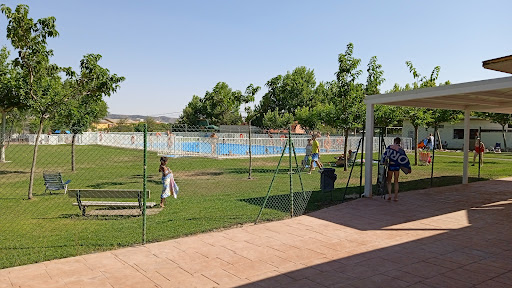 Piscina Pública Municipal de Muel. en Muel, Zaragoza