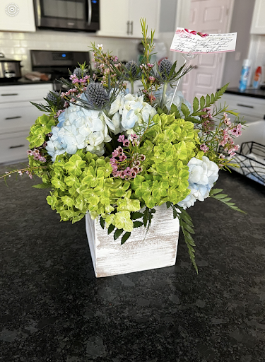 Florist «Greenskeeper Florist», reviews and photos, 10593 Ocean Hwy # D, Pawleys Island, SC 29585, USA