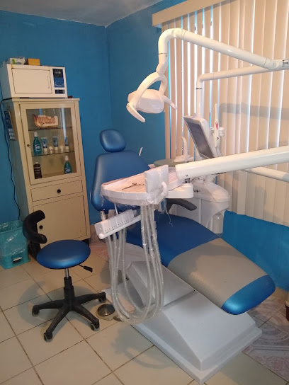 Cirujano Dentista.