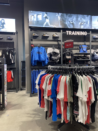 Shoe Store «PUMA», reviews and photos, 131-C Nut Tree Rd, Vacaville, CA 95687, USA