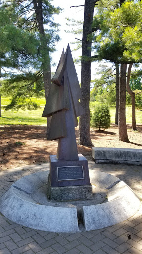 The St. Louis Award Statue, Pine