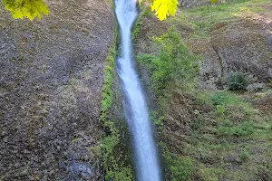 Horsetail Falls Trailhead image