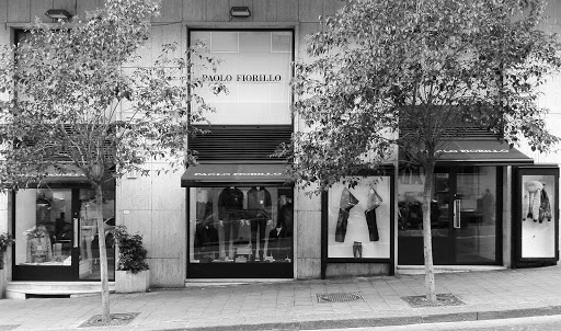 Paolo Fiorillo - Carducci store