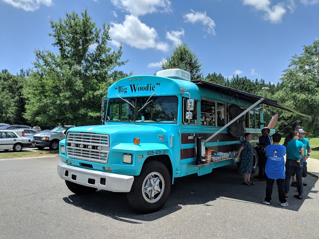 The Landing's Big Woodie Food Truck 28673