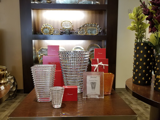 Jewelry Store «Borsheims Fine Jewelry», reviews and photos, 120 Regency Pkwy, Omaha, NE 68114, USA