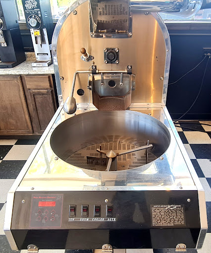 Coffee Shop «Matador Coffee Roasting Company», reviews and photos, 203 S Milton Rd, Flagstaff, AZ 86001, USA