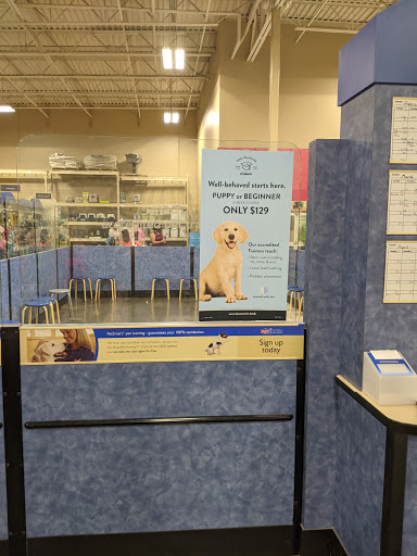 Pet Supply Store «PetSmart», reviews and photos, 2840 W Chandler Blvd, Chandler, AZ 85224, USA
