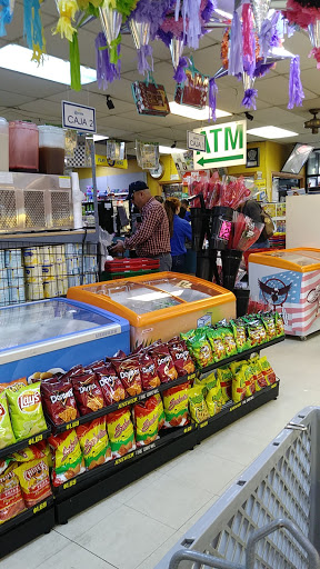 Supermarket «El Paso Grande», reviews and photos, 634 E New York St, Aurora, IL 60505, USA