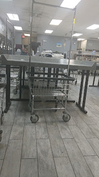 University Laundromats Corporation - Photo 7 - Car repair in Tampa, FL, Tampa