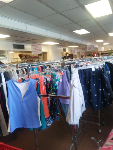 Thrift Store «Salvation Army Thrift Store», reviews and photos, 120 NW 10th St, Ocala, FL 34475, USA