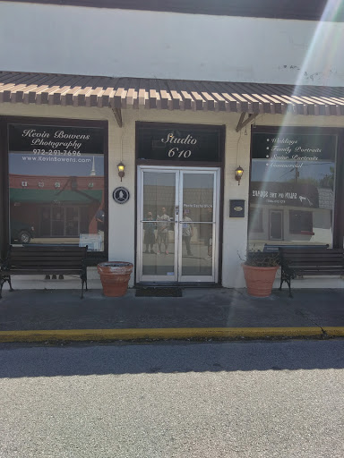 Barber Shop «Wise Guys Old School Barber Shop», reviews and photos, 610 Cedar St, Cedar Hill, TX 75104, USA