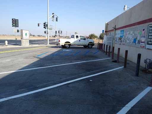 Grocery Store «Almond Tree Market», reviews and photos, 104 Cecil Ave, Delano, CA 93215, USA