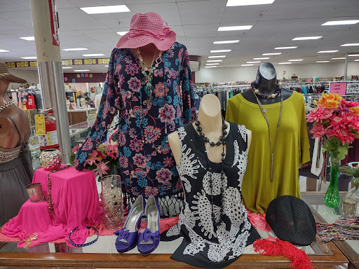 Thrift Store «We Care Thrift Store», reviews and photos, 420 Market St, Dayton, TN 37321, USA