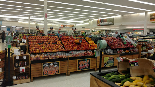 Supermarket «Hy-Vee», reviews and photos, 207 NE Englewood Rd, Kansas City, MO 64118, USA