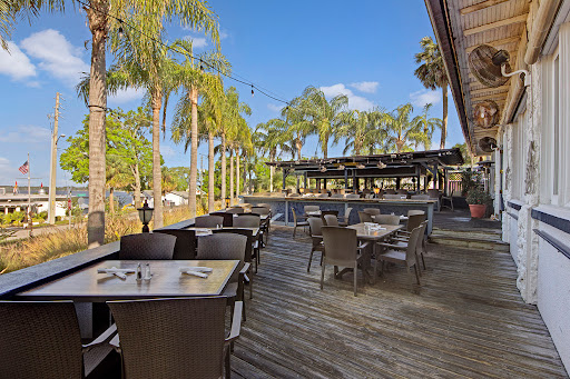 Restaurant «Pisces Rising», reviews and photos, 239 W 4th Ave, Mt Dora, FL 32757, USA