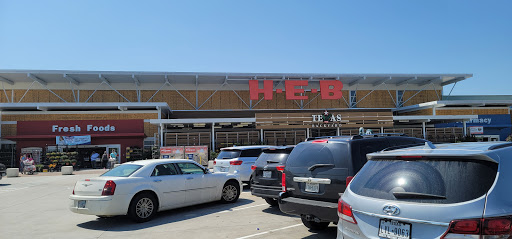 Grocery Store «H-E-B Grocery», reviews and photos, 20311 Champion Forest Dr, Spring, TX 77379, USA