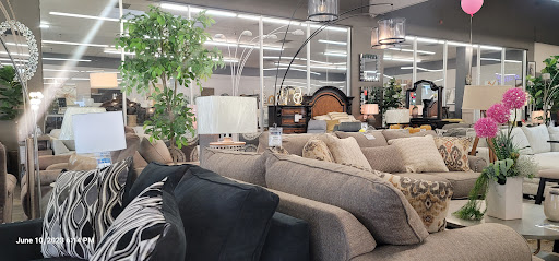 Casa Linda Furniture image