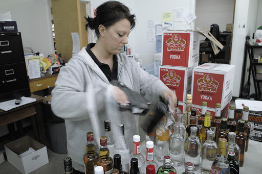 Liquor Store «Asheville ABC Liquor Store #10», reviews and photos, 337 New Leicester Hwy, Asheville, NC 28806, USA