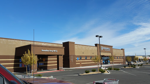 Thrift Store «Prescott Valley Goodwill Retail Store & Donation Center», reviews and photos