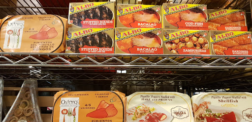 Market «The Golden Hog», reviews and photos, 91 Harbor Dr, Key Biscayne, FL 33149, USA