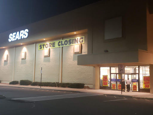 Shopping Mall «The Shops at Nanuet», reviews and photos, 5101 Fashion Dr, Nanuet, NY 10954, USA