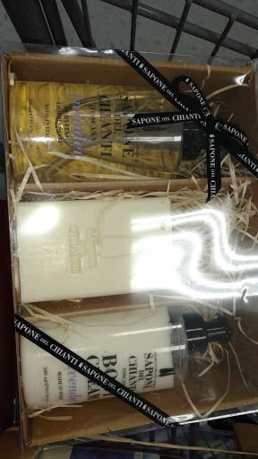 Home Goods Store «Tuesday Morning», reviews and photos, 1951 Madison St, Clarksville, TN 37043, USA