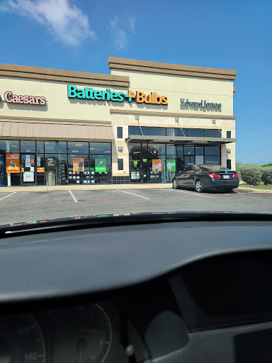 Car Battery Store «Batteries Plus Bulbs», reviews and photos, 11019 Culebra Rd, San Antonio, TX 78253, USA