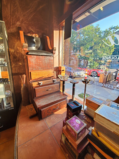 Tobacco Shop «La Casa Cigars and Lounge - Retail», reviews and photos, 1502 Randolph Street #100, Detroit, MI 48226, USA