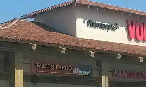 Bank «Wells Fargo Bank», reviews and photos