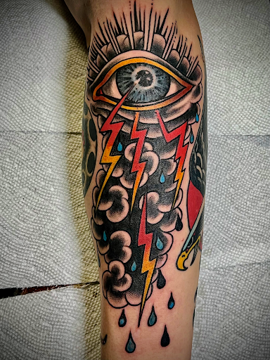 Explore tattoo ideas for losing a loved one, creative tattoo ideas in Georgetown, available at Iron Rite Tattoo South