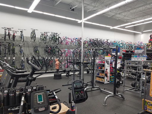 Sporting Goods Store «Academy Sports + Outdoors», reviews and photos, 14260 Manchester Rd, Manchester, MO 63011, USA
