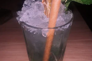 DejaVu Cocktail Bar image