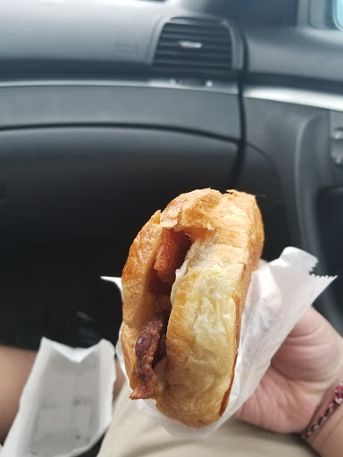 Donut Shop «Fresh Donuts», reviews and photos, 1188 E State St a, Geneva, IL 60134, USA