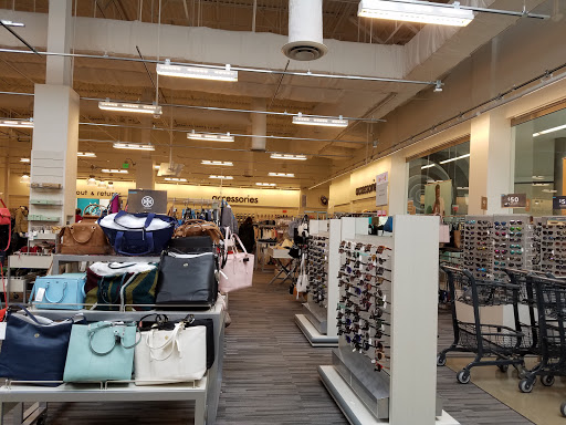 Department Store «Fashion Outlets of Chicago Nordstrom Rack», reviews and photos, 5220 Fashion Outlets Way #2325, Rosemont, IL 60018, USA