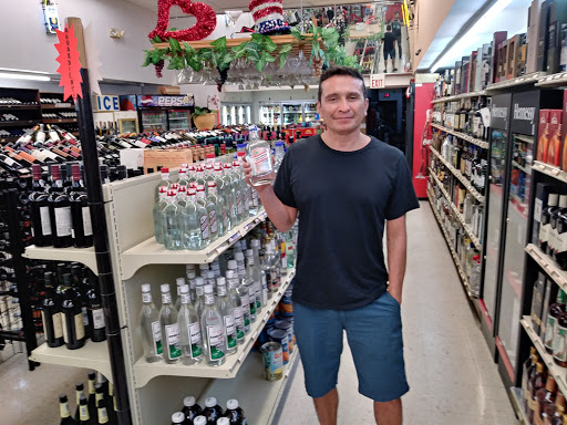 Liquor Store «Liquors Plus», reviews and photos, 2985 NE 163rd St, North Miami Beach, FL 33160, USA