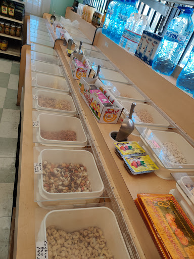 Grocery Store «Max Market», reviews and photos, 8450 W Sahara Ave #117, Las Vegas, NV 89117, USA